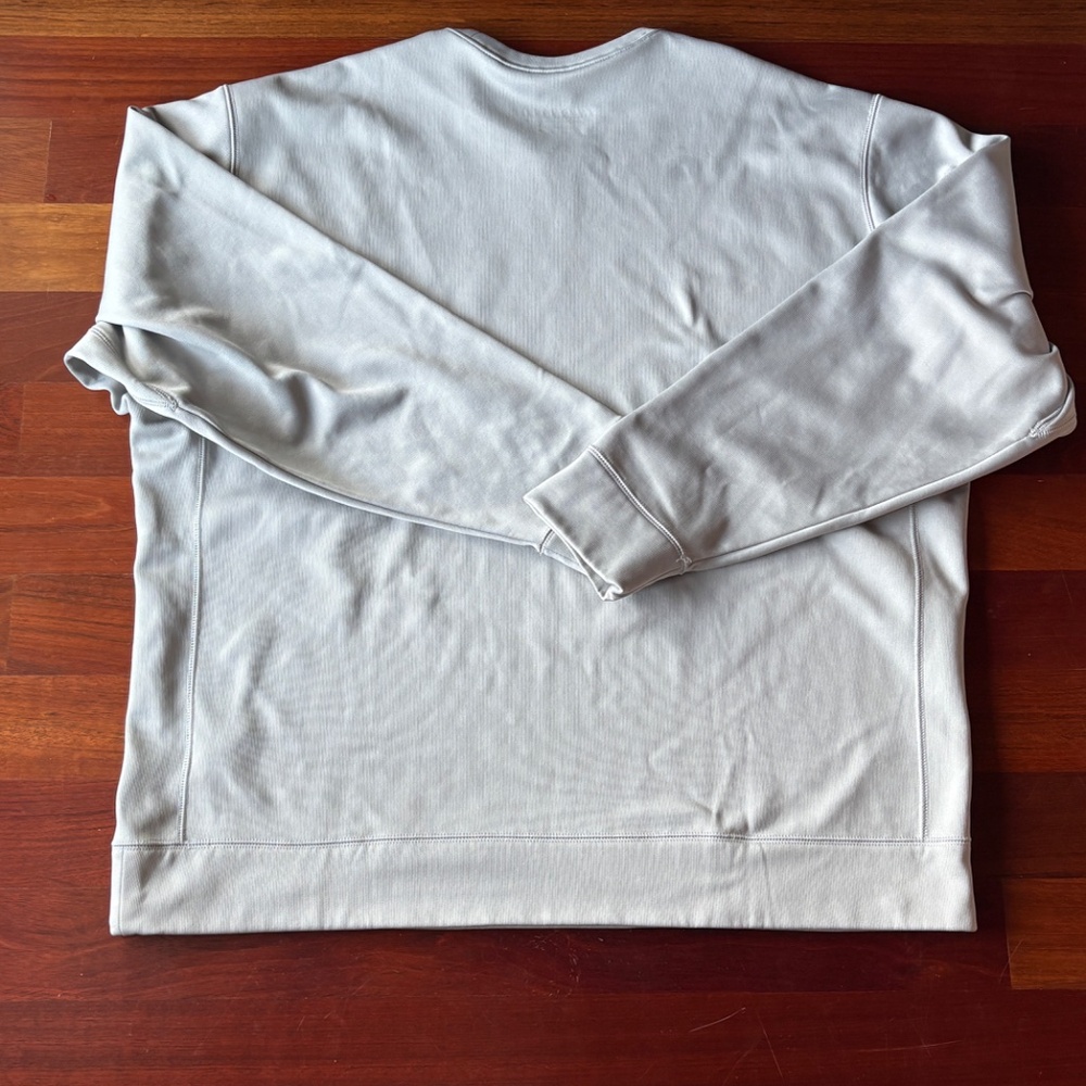 Xavier University (OH) Track & Field Fleece Unisex Sweatshirt - NWOT - Picture 5 of 8